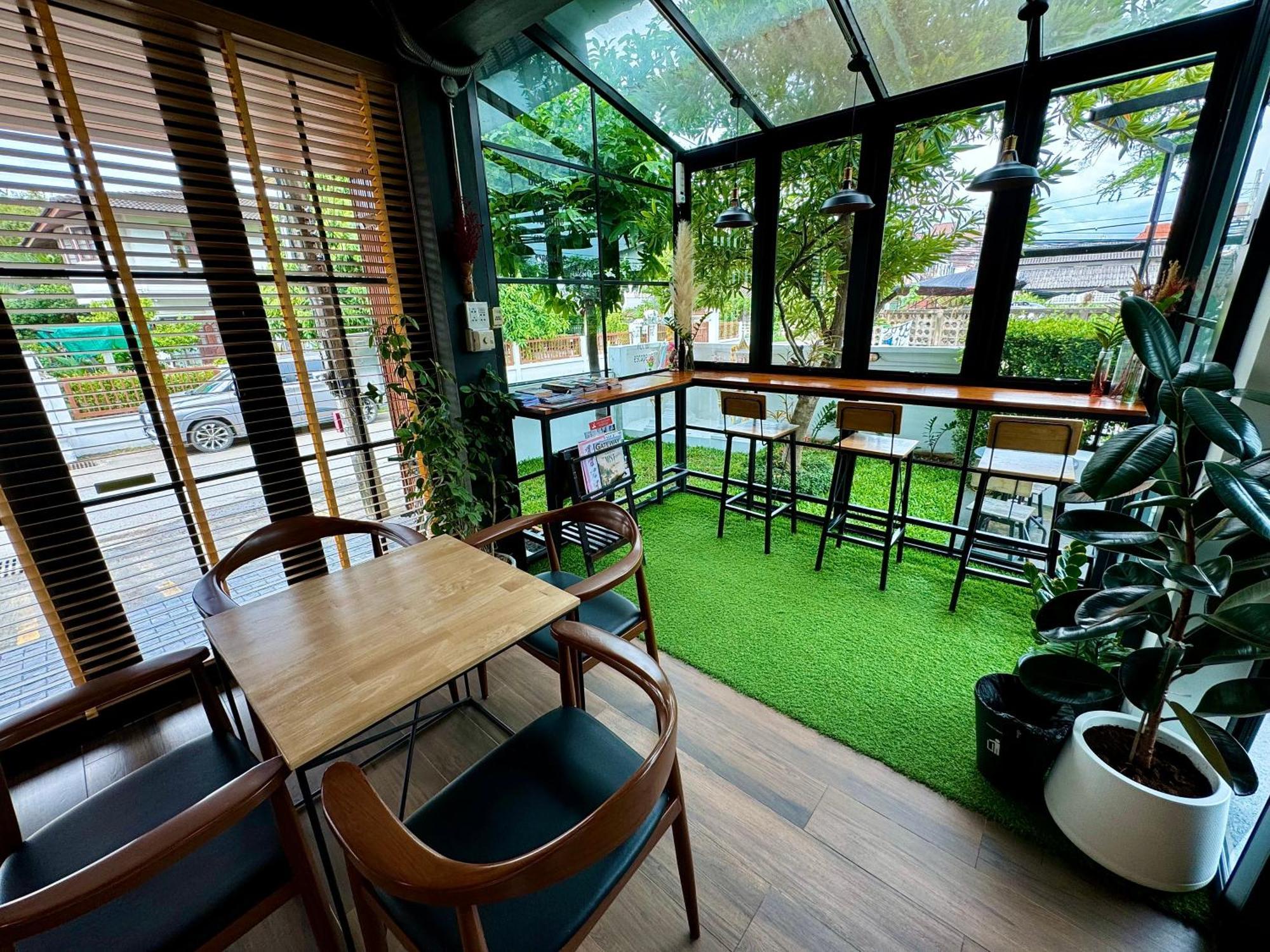 Tanwa Hotel Chiang Mai Esterno foto