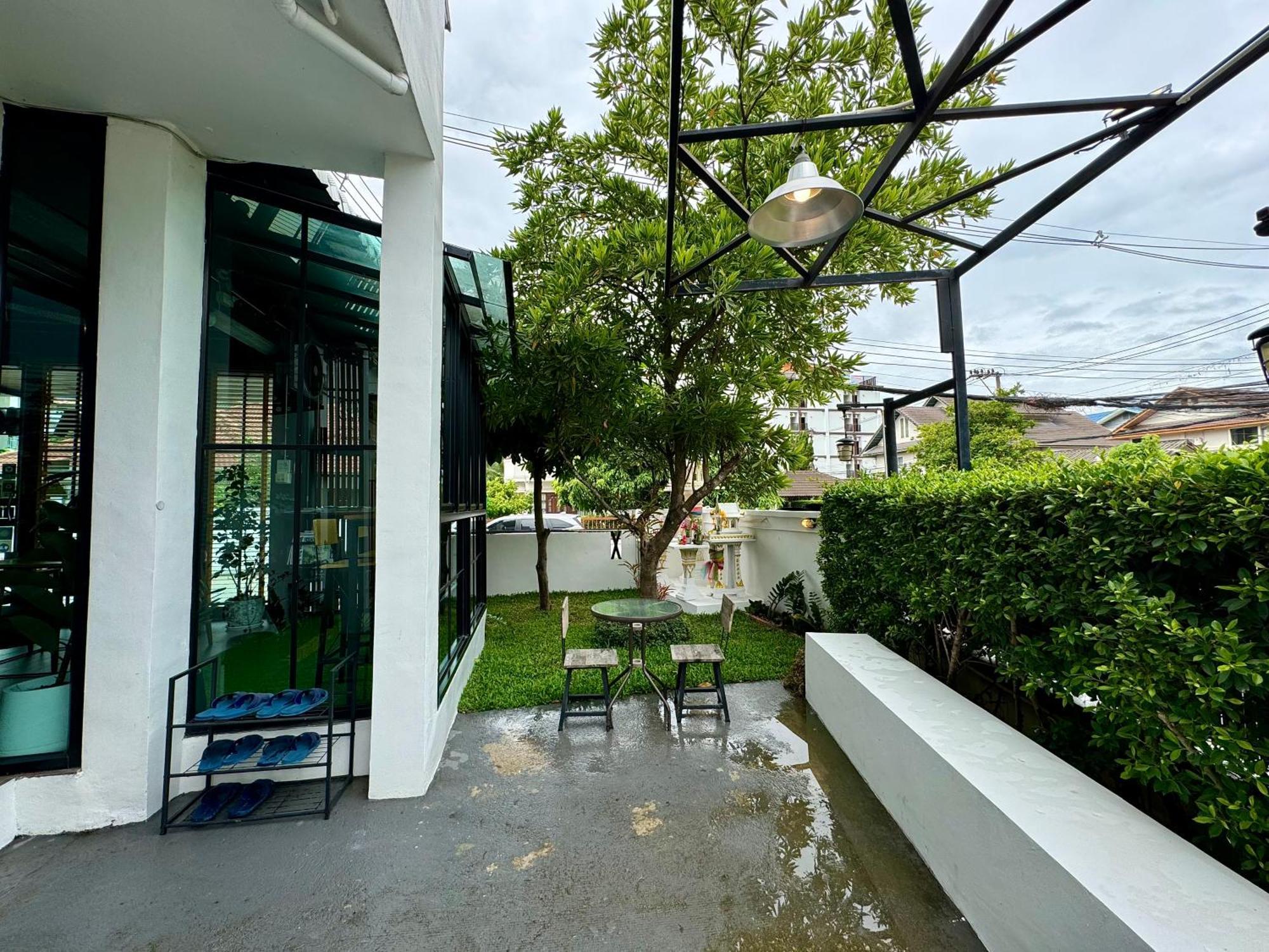 Tanwa Hotel Chiang Mai Esterno foto
