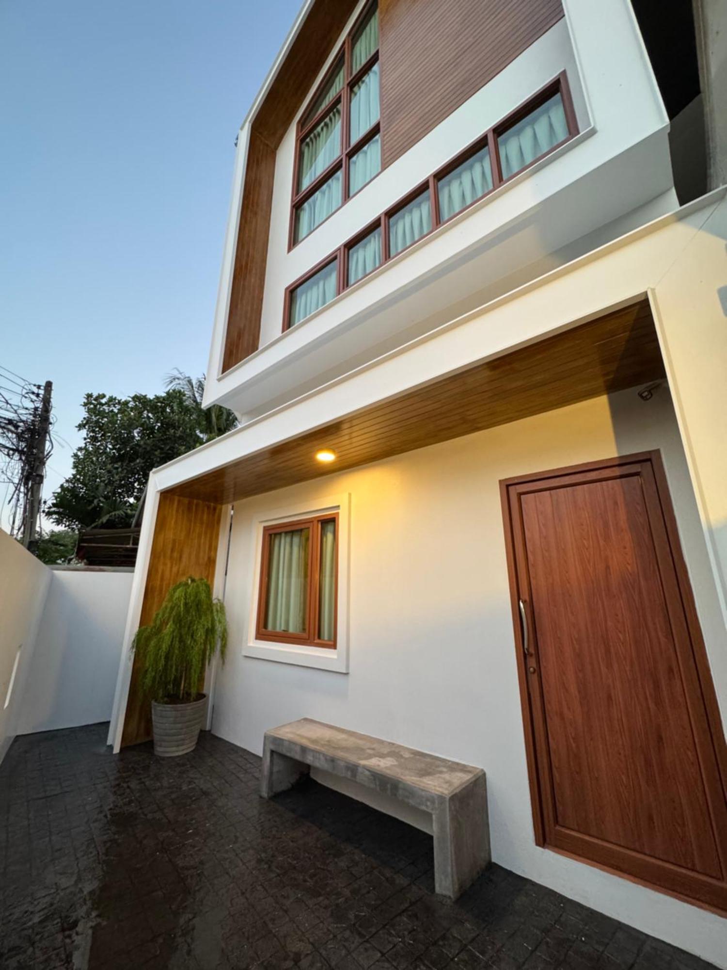 Tanwa Hotel Chiang Mai Esterno foto
