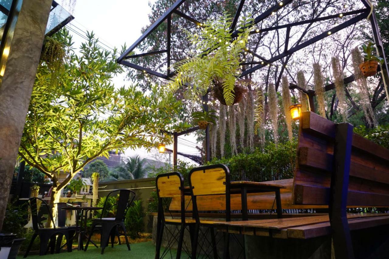 Tanwa Hotel Chiang Mai Esterno foto