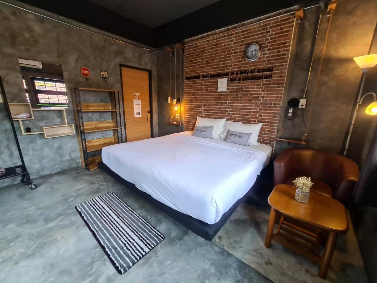 Tanwa Hotel Chiang Mai Esterno foto